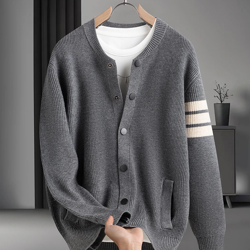 Affordable Luxury Men Long-Sleeved Sweater Jacket Round Neck Real Pocket Single-Breasted Knitwear Classic Trend Men's Clothing
