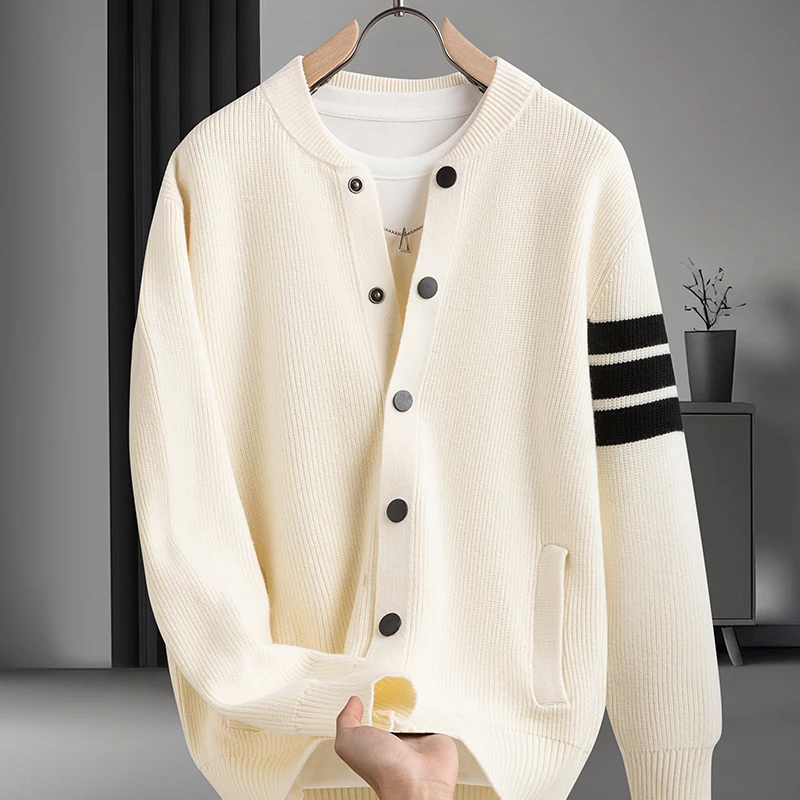 Affordable Luxury Men Long-Sleeved Sweater Jacket Round Neck Real Pocket Single-Breasted Knitwear Classic Trend Men's Clothing