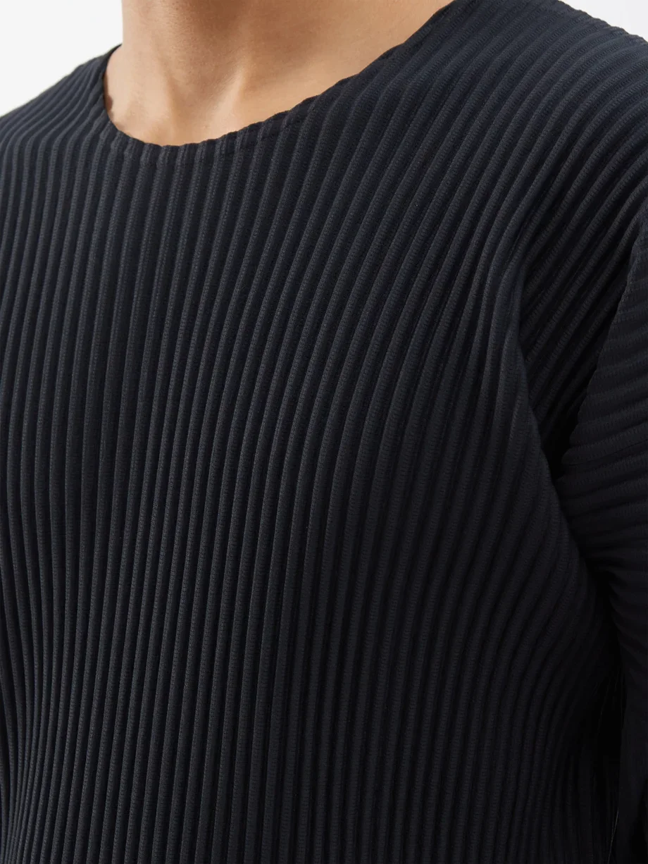 Miyake Pleated Long Sleeve T Shirt Men Loose Casual Round Neck Top Japanese Fashion Daily Wear
