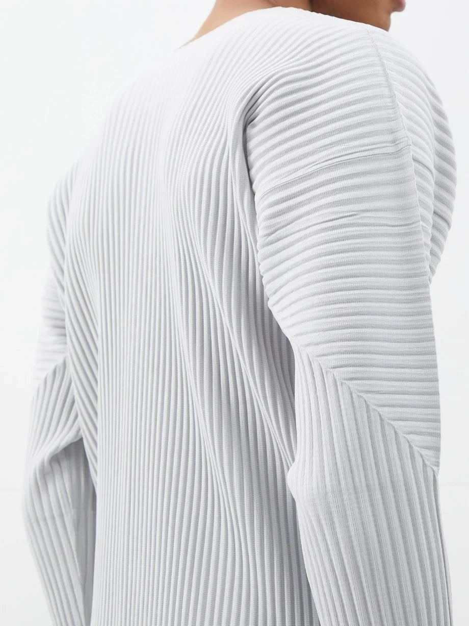 Miyake Pleated Long Sleeve T Shirt Men Loose Casual Round Neck Top Japanese Fashion Daily Wear