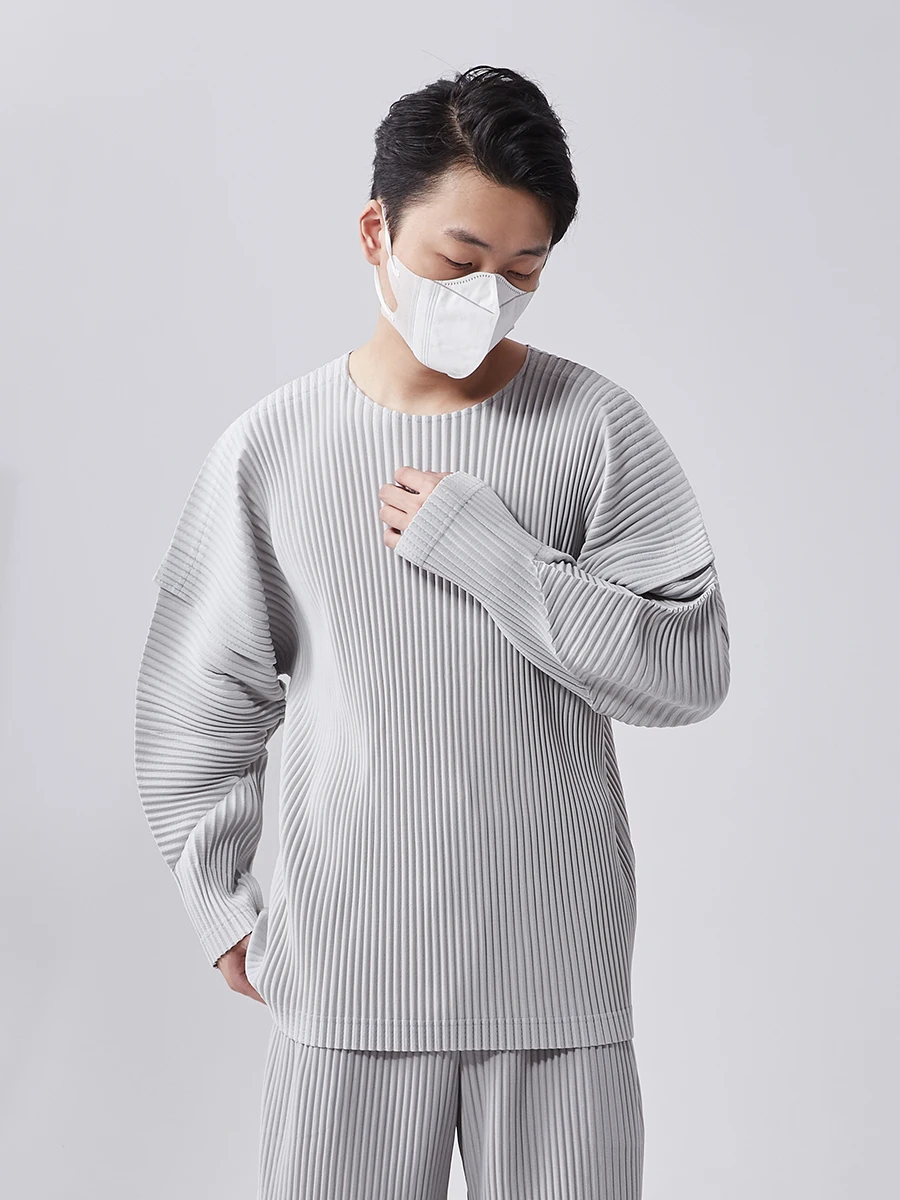 Miyake Pleated T-shirts Stitching Long Sleeve Round Neck Shirt Top Fashion Casual Loose Shirts Men Clothing