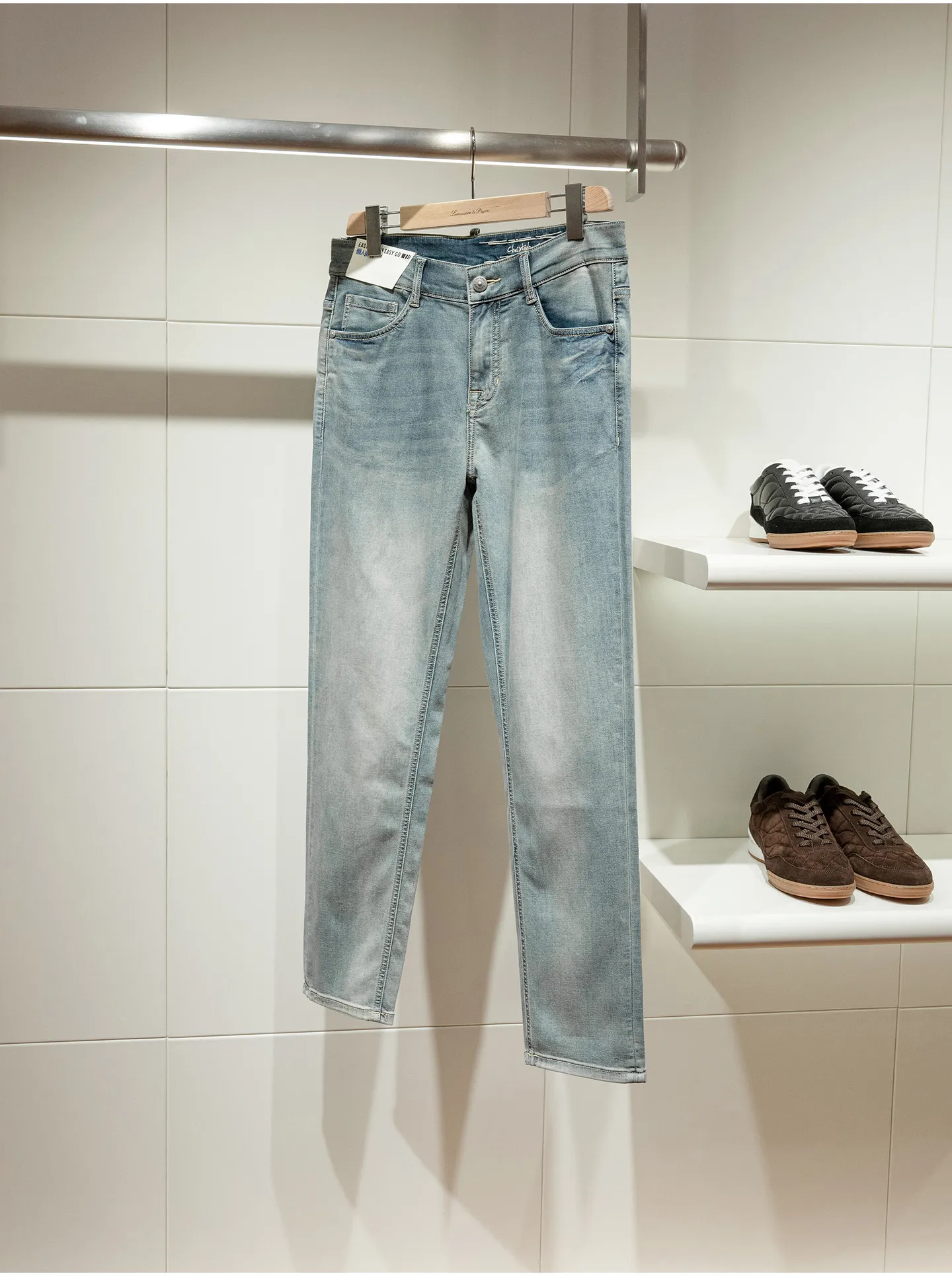 [14 ounces vintage wash] Lyocell mulberry silk blend, thin fit small straight jeans men