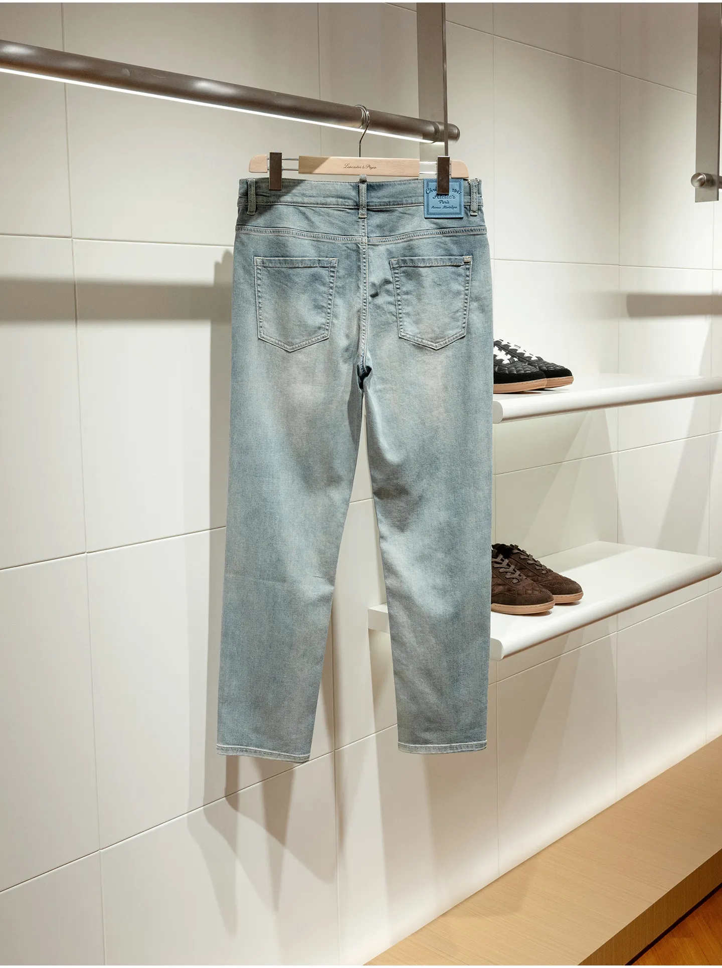[14 ounces vintage wash] Lyocell mulberry silk blend, thin fit small straight jeans men