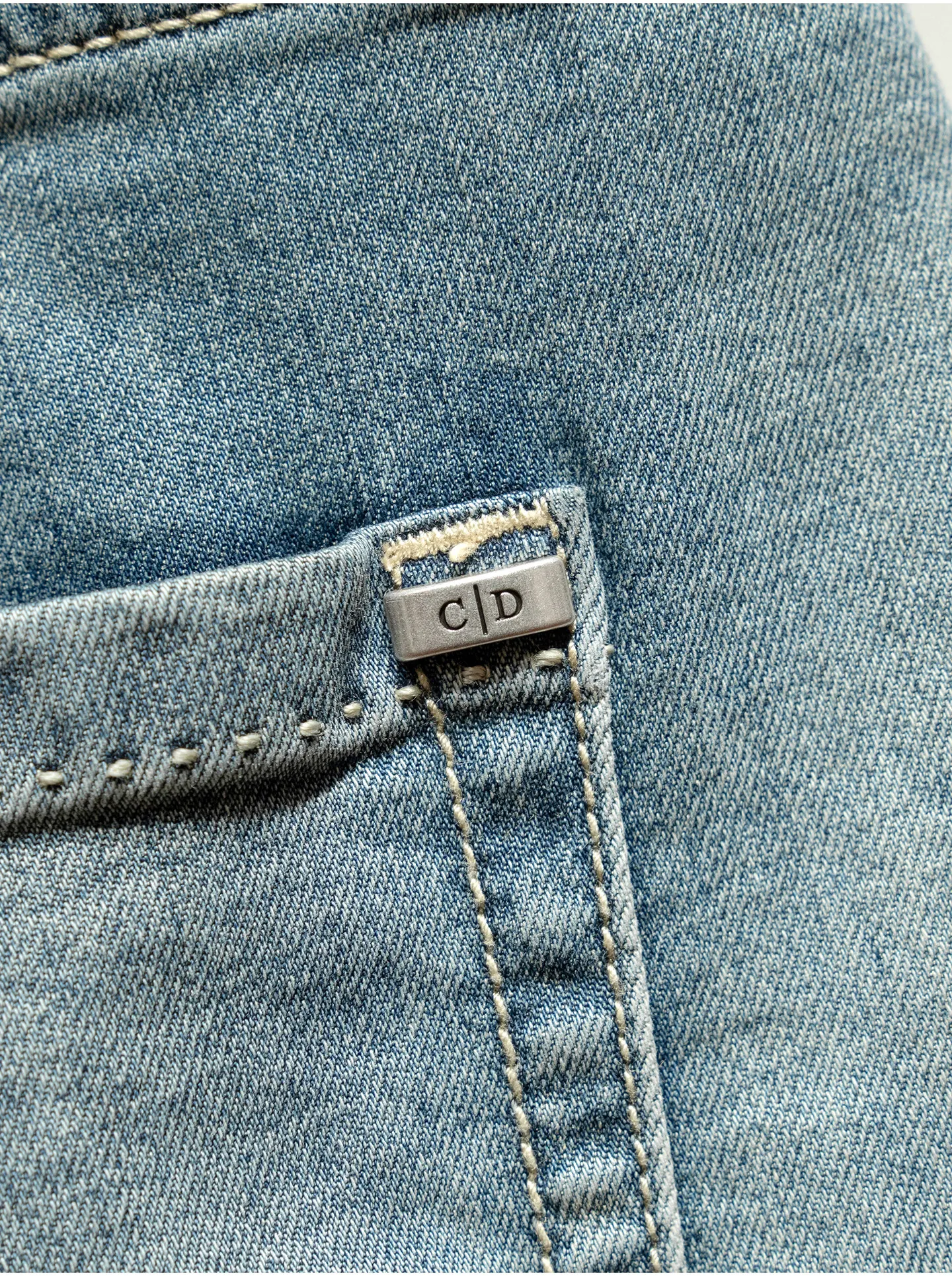 [14 ounces vintage wash] Lyocell mulberry silk blend, thin fit small straight jeans men