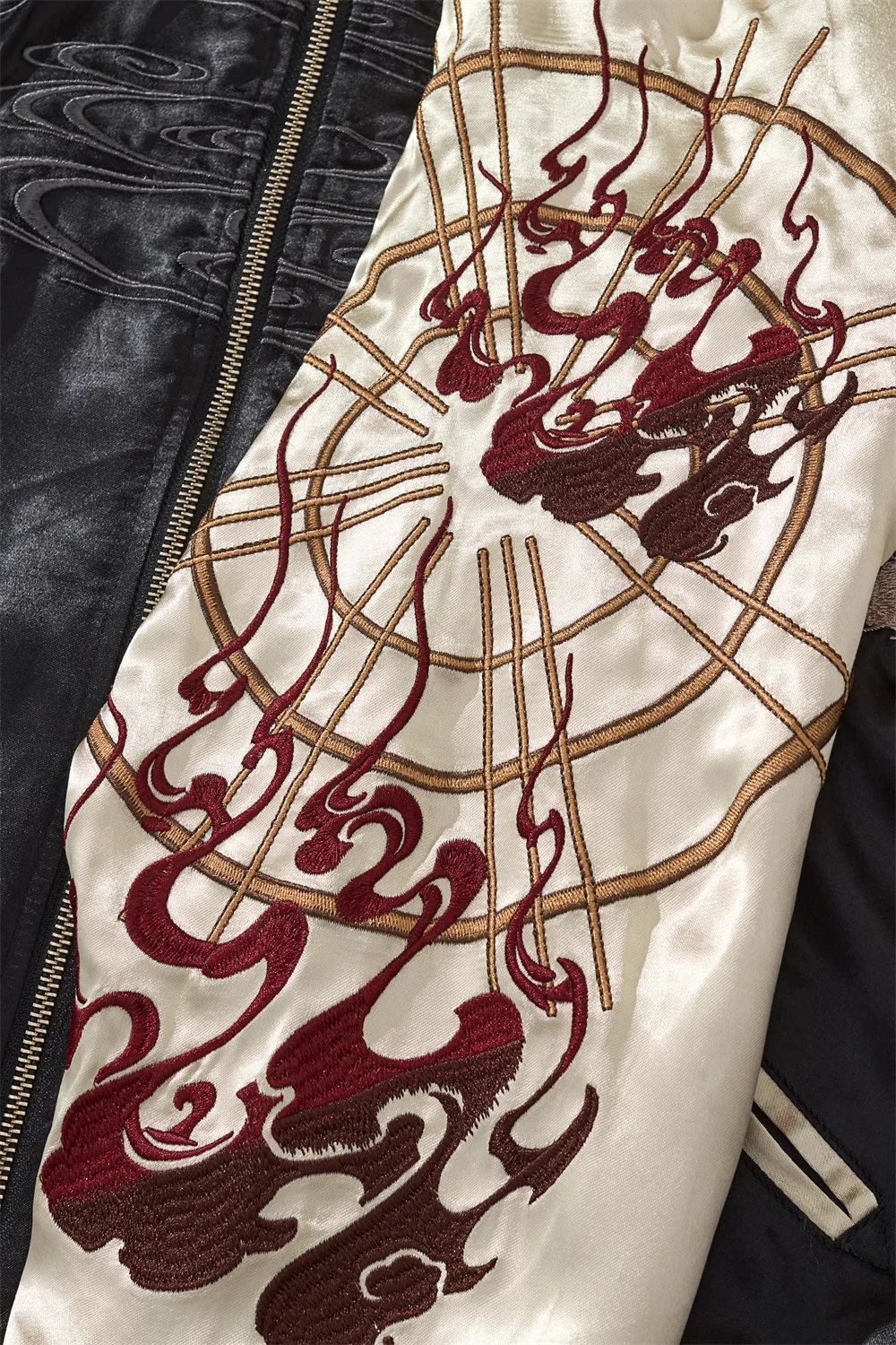 Japanese Style Nine Tailed Fox and Flame Embroidered Jacket 2025 Women Men Baseball Streetwear Harajuku Clothing Autumn Coats