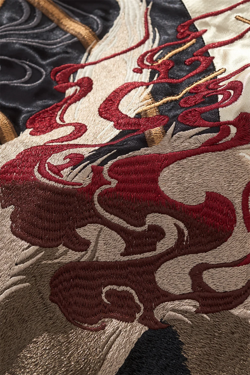 Japanese Style Nine Tailed Fox and Flame Embroidered Jacket 2025 Women Men Baseball Streetwear Harajuku Clothing Autumn Coats