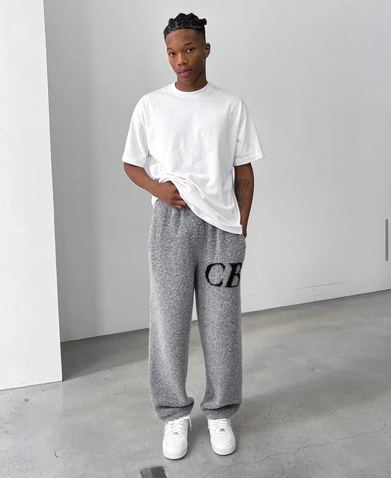 Black White Couple Sweaters High Quality Jacquard CB Knitted Sweatshirts Fashion Oversize Round Neck Pullover Men Women Pants
