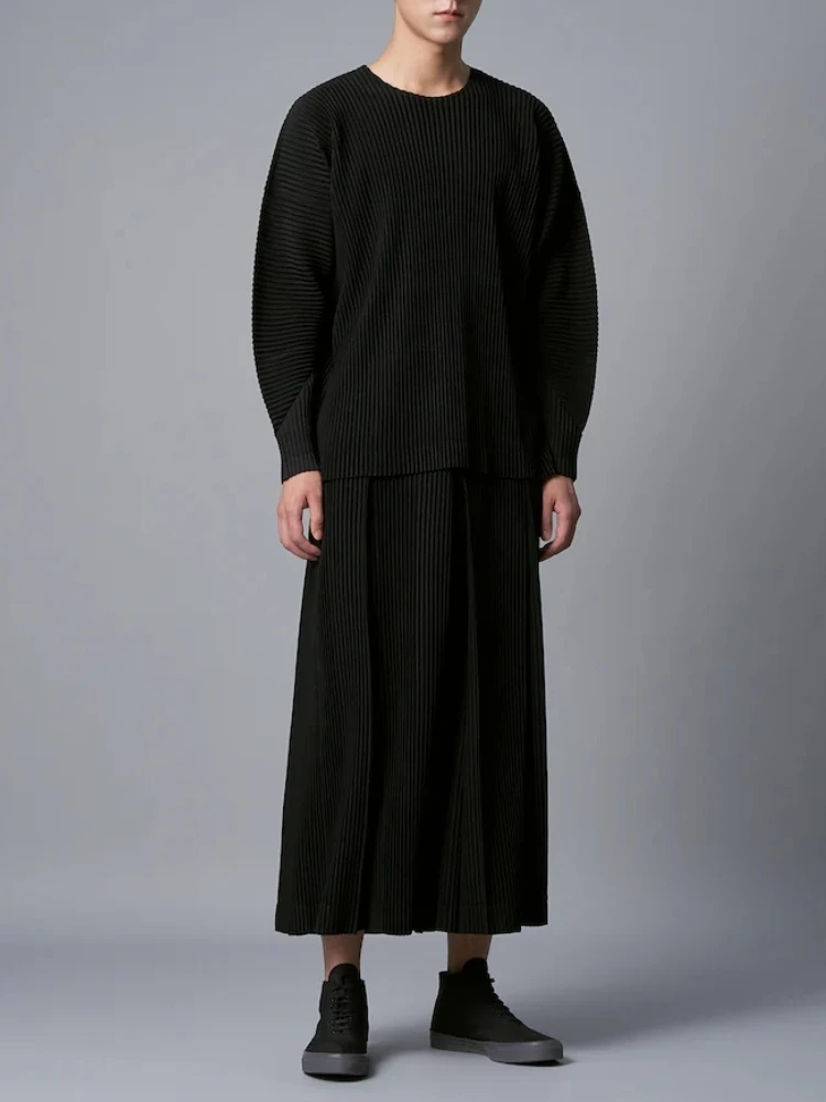 Miyake Pleated Men Long Sleeve Plain Slit Hem T-shirt Full Sleeve Round Collar T Shirt Korean Streetwear Casual Top