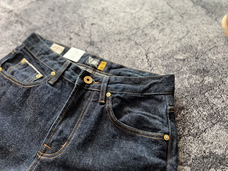 High Quality American Retro Slim Straight Denim Jeans Washed Desizing Brushed 100% Cotton Red Selvedge Denim Pants for Men