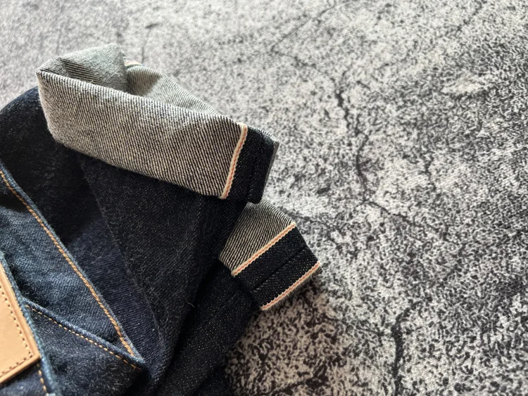 High Quality American Retro Slim Straight Denim Jeans Washed Desizing Brushed 100% Cotton Red Selvedge Denim Pants for Men