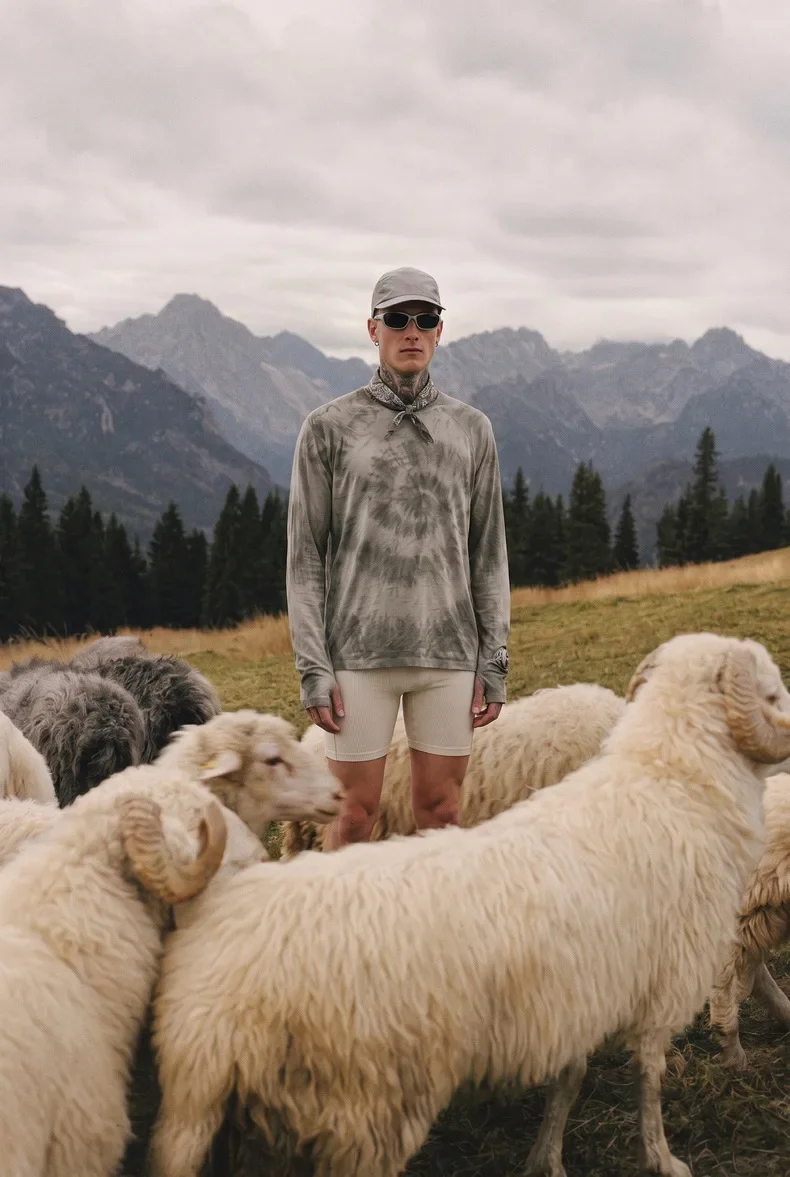 Men's New Zealand Merino Wool Tie-Dye Long Sleeve Base Soft Anti-Odor Outdoor Thermal Top for Hiking & Running
