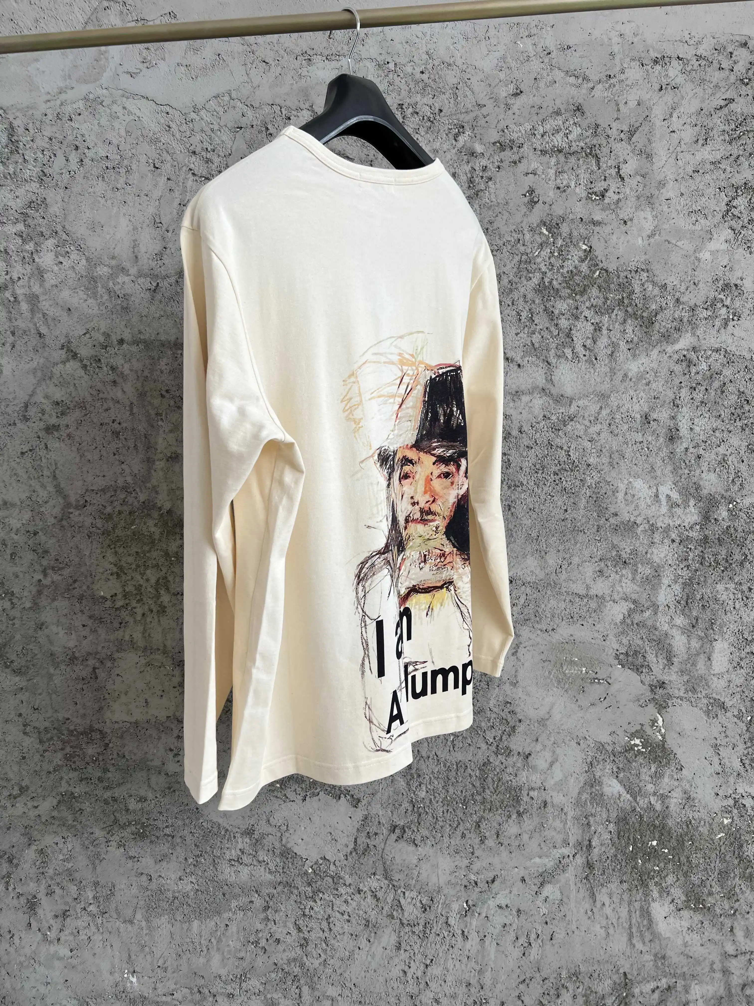 A Japanese oil painting portrait printed pure cotton casual painter hoodie with a literary and artistic style