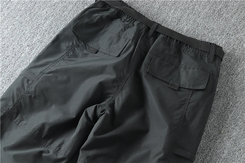 Men Fleece Lined Cargo Pants Winter Outdoor Loose Straight Softshell Hiking Pants Autumn Winter Thick Windproof Snow Trousers
