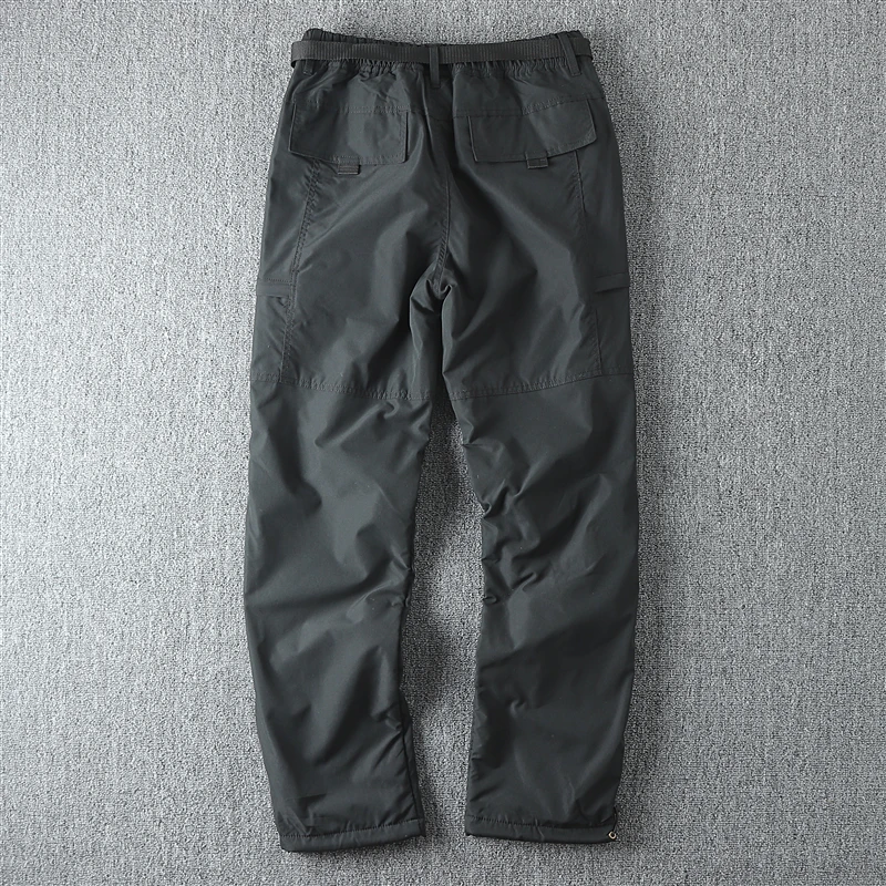 Men Fleece Lined Cargo Pants Winter Outdoor Loose Straight Softshell Hiking Pants Autumn Winter Thick Windproof Snow Trousers