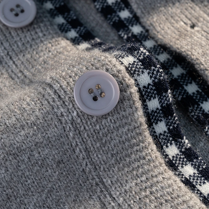 New Autumn and Winter Men's Knitted Sweater Cardigan Versatile Base Fake Two-Piece Jacket Fashionable Casual Men's Clothing Tops
