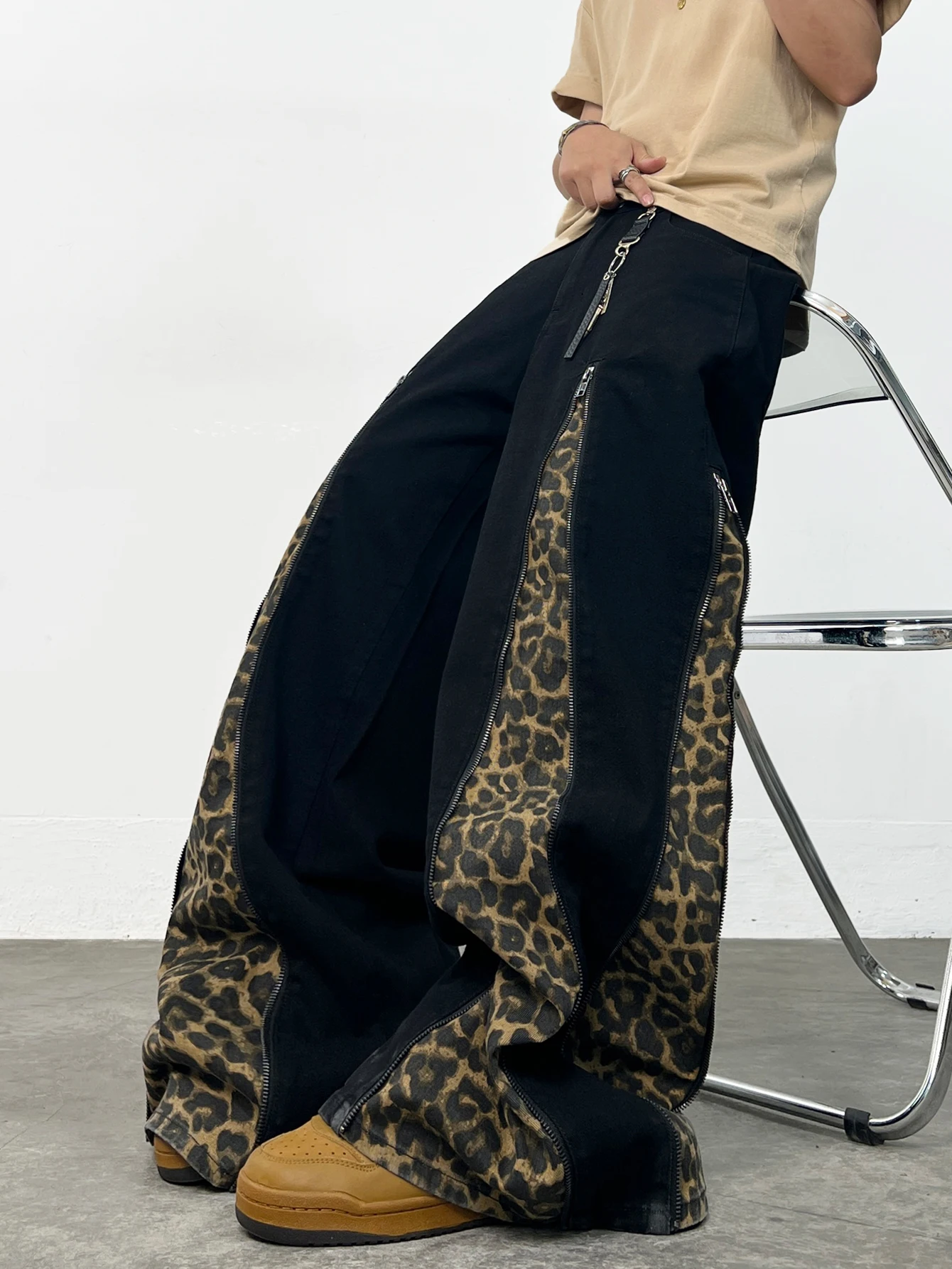 Men's Jeans Versatile Streetwear Wide Pants, Trendy Y2K Leopard Print Patchwork Men's Casual Trousers,Suitable For All Seasons