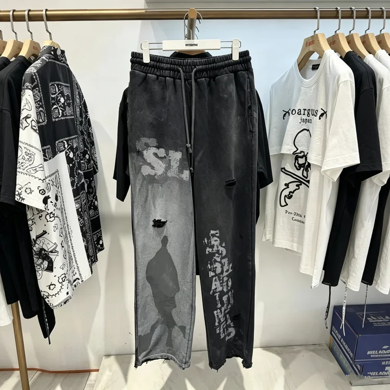 Graffiti Solied SSSAINT LOUIS Hole Damaged Casual Sweatpants Men Women Washed Distressed Loose Straight Track Pants Trousers