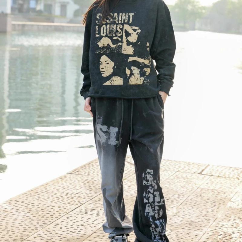 Graffiti Solied SSSAINT LOUIS Hole Damaged Casual Sweatpants Men Women Washed Distressed Loose Straight Track Pants Trousers