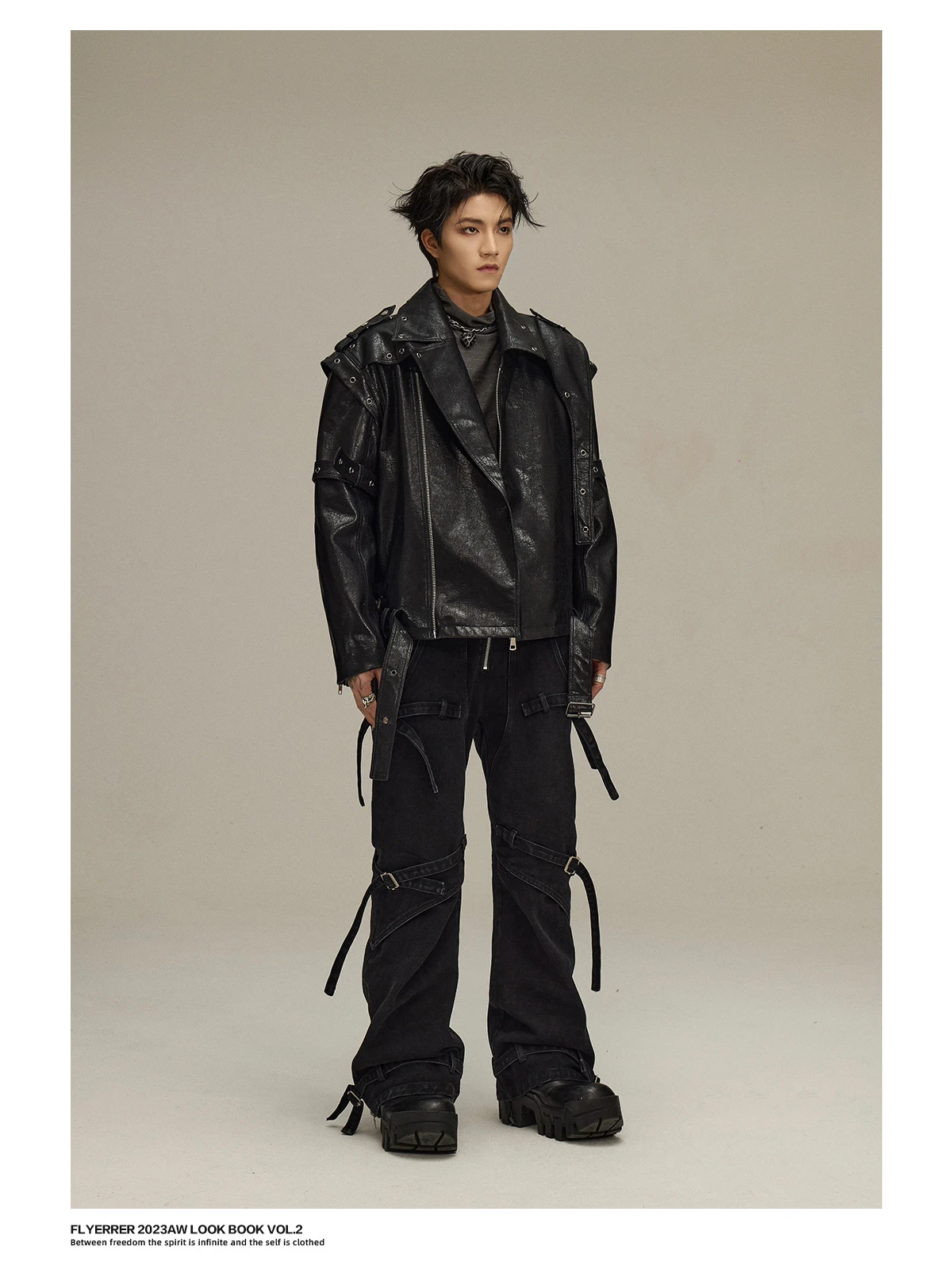 Mauroicardi Spring Autumn Cool Short Shiny Pu Leather Moto & Biker Jacket Men Belt Luxury Designer American Vintage Clothes 2025