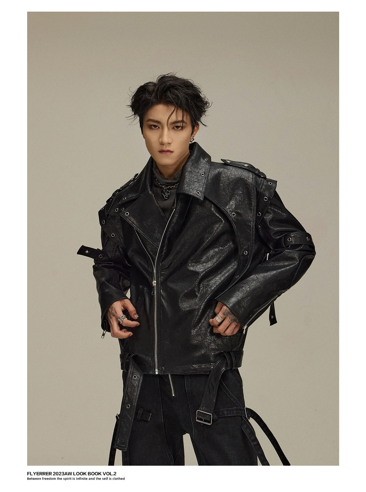 Mauroicardi Spring Autumn Cool Short Shiny Pu Leather Moto & Biker Jacket Men Belt Luxury Designer American Vintage Clothes 2025