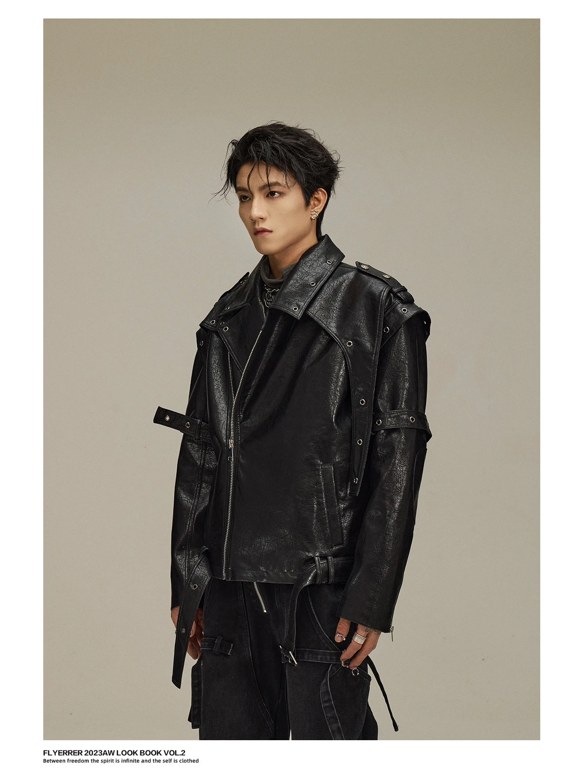 Mauroicardi Spring Autumn Cool Short Shiny Pu Leather Moto & Biker Jacket Men Belt Luxury Designer American Vintage Clothes 2025