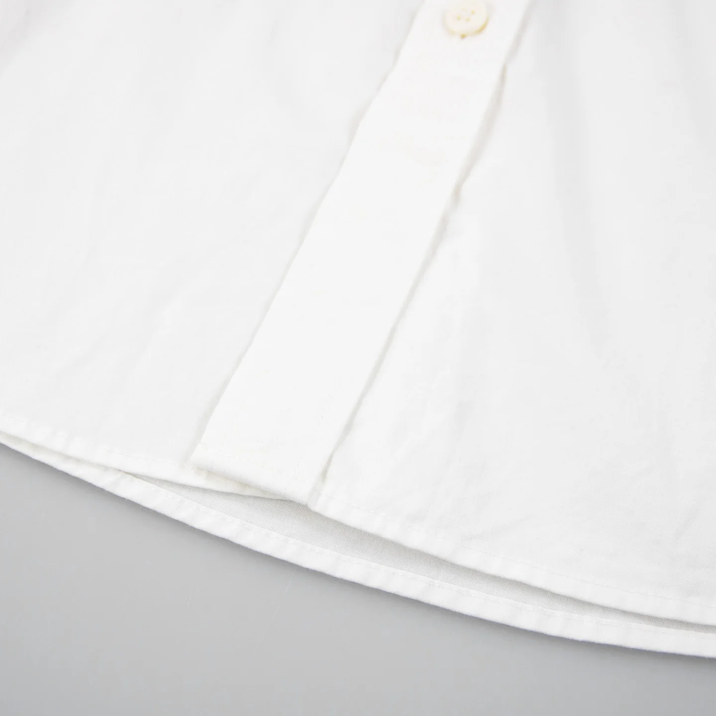 CH Men's White Oxford Short Sleeve Shirt Button Down Collar Circular Patch Logo Cotton Business Formal Casual Button Up Shirts