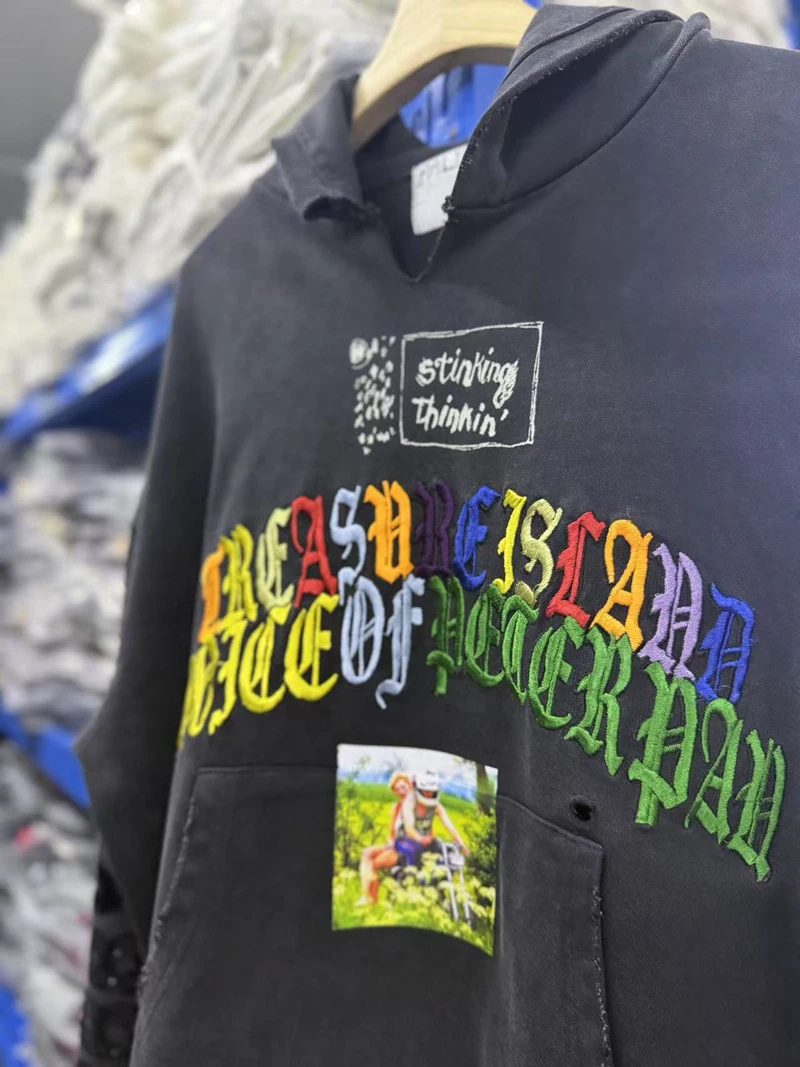 Tear Collar Chest Embroidery Colorful Label Paly Hoodie Men Women Dropped Shoulder Sweatshirts Washed Fade Loose Pullovers