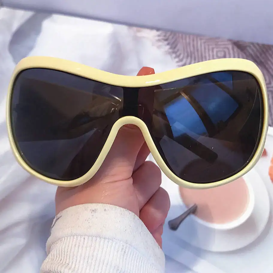 One Piece Oversized Y2K Sunglasses for Women Men Vintage Square Shield Gradient Hip Hop Sun Glasses Female Sexy Driving Shades