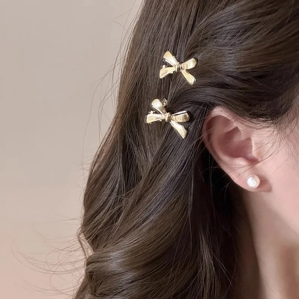 6Pcs/set of Women's New Golden Bow Mini Hairpins, Sweet and Cool Girl Bangs Hairpins and Hair Accessories