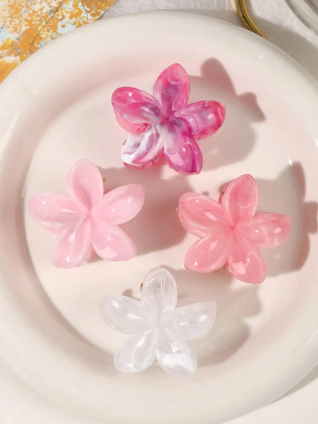 4Pcs Multicolor Flower Hair Claw Clips for Women Girls Nonslip Cute Fashion Hair Accessories Small Hairpin Crab Barrette Style