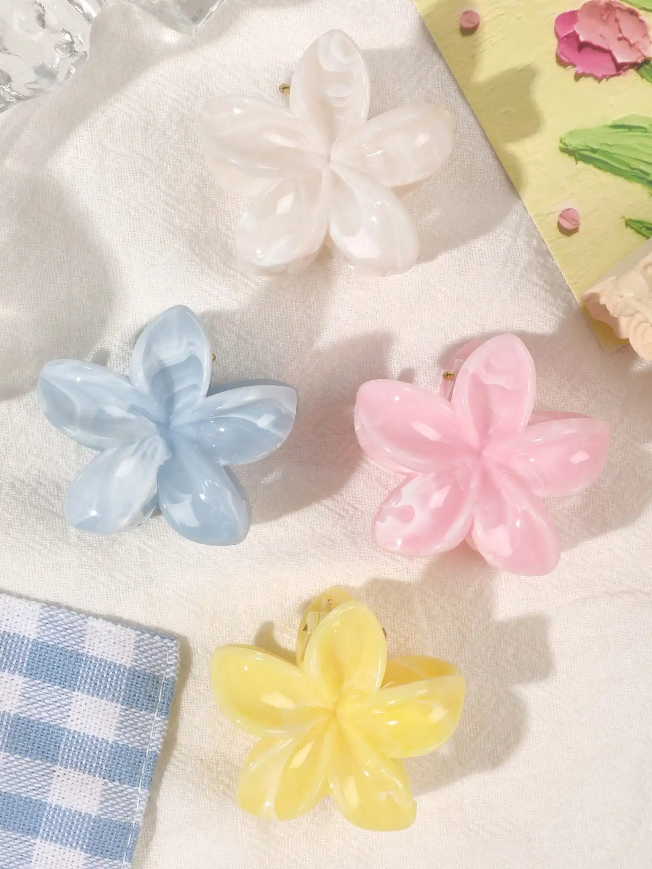 4Pcs Multicolor Flower Hair Claw Clips for Women Girls Nonslip Cute Fashion Hair Accessories Small Hairpin Crab Barrette Style