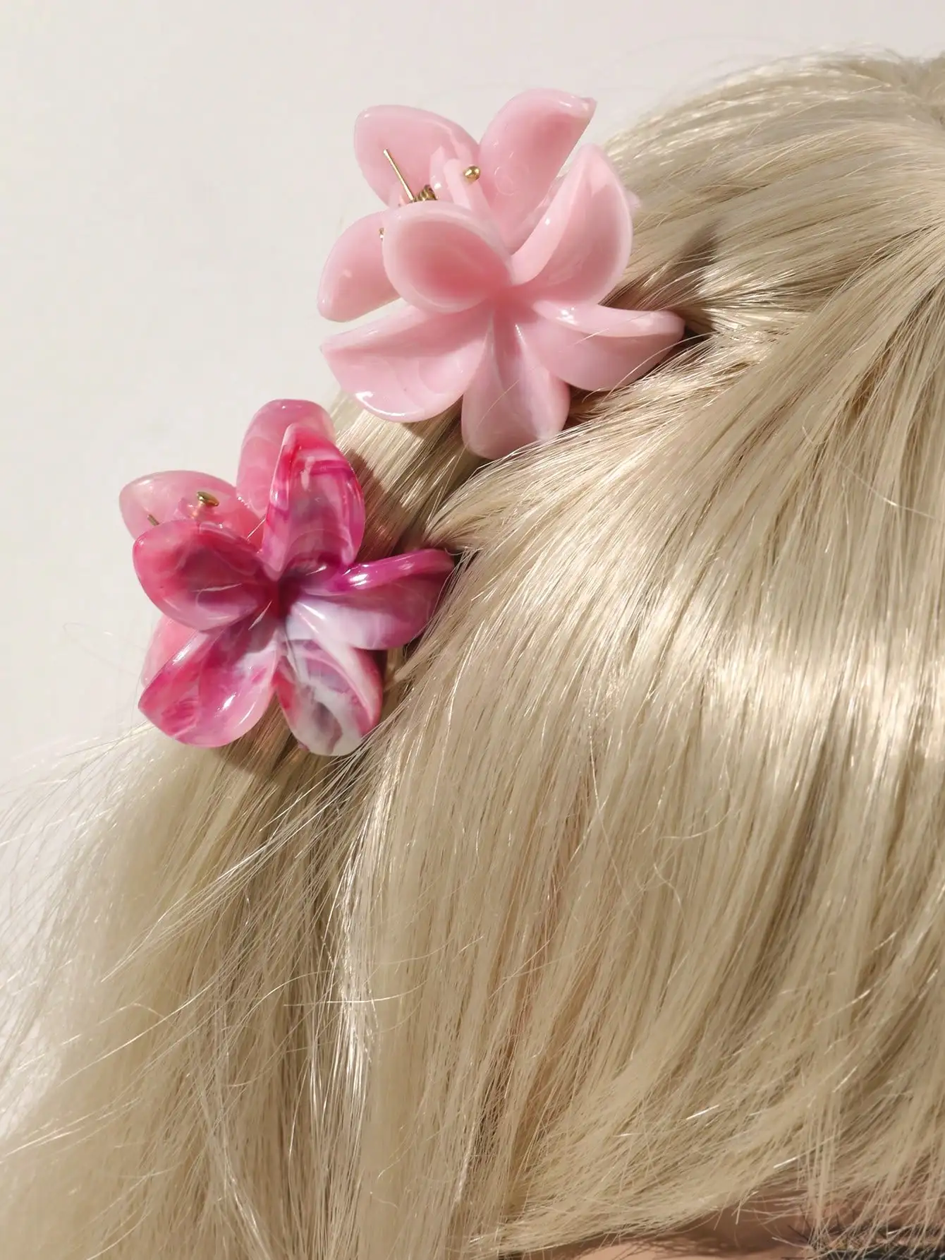 4Pcs Multicolor Flower Hair Claw Clips for Women Girls Nonslip Cute Fashion Hair Accessories Small Hairpin Crab Barrette Style