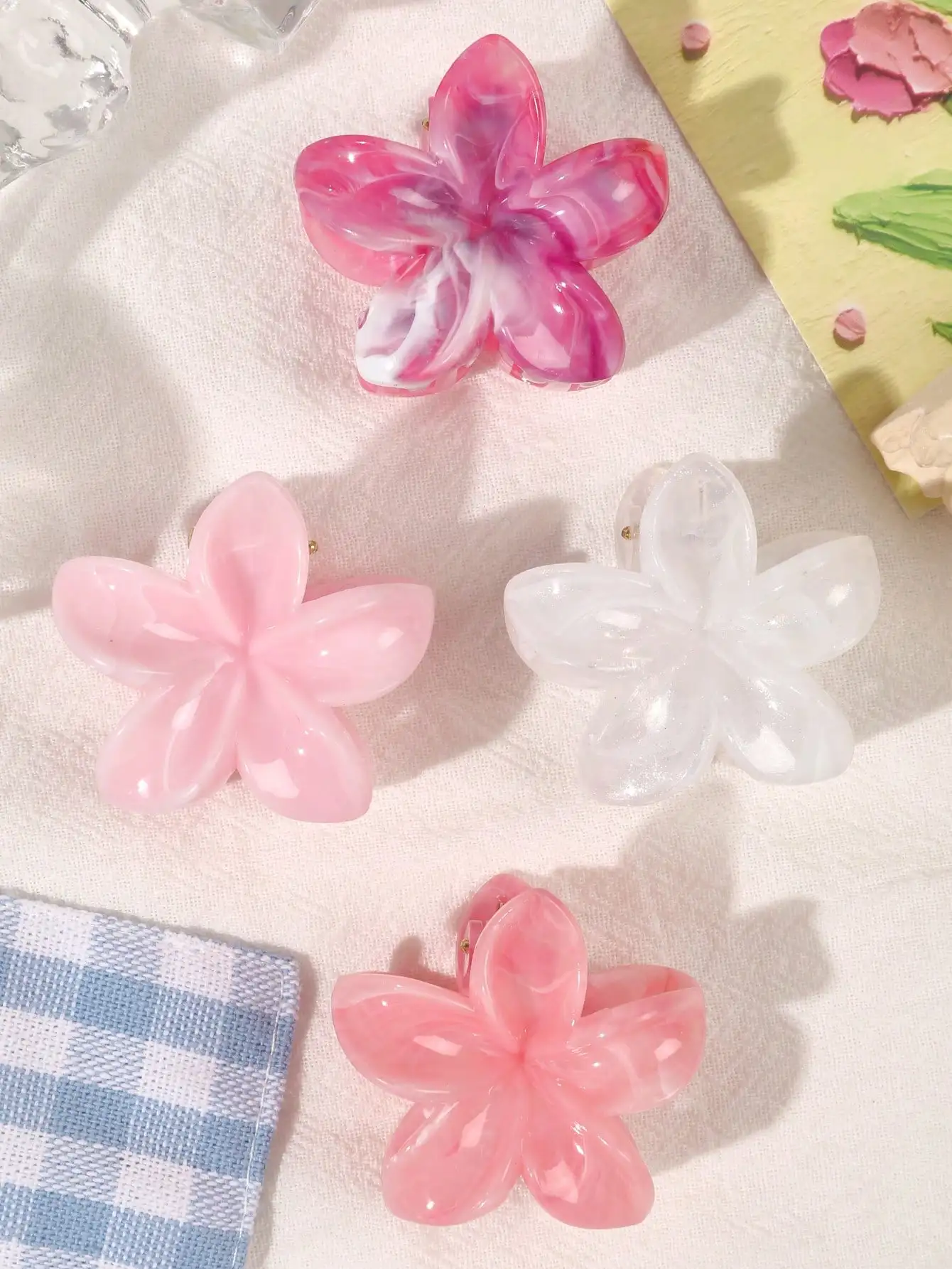 4Pcs Multicolor Flower Hair Claw Clips for Women Girls Nonslip Cute Fashion Hair Accessories Small Hairpin Crab Barrette Style