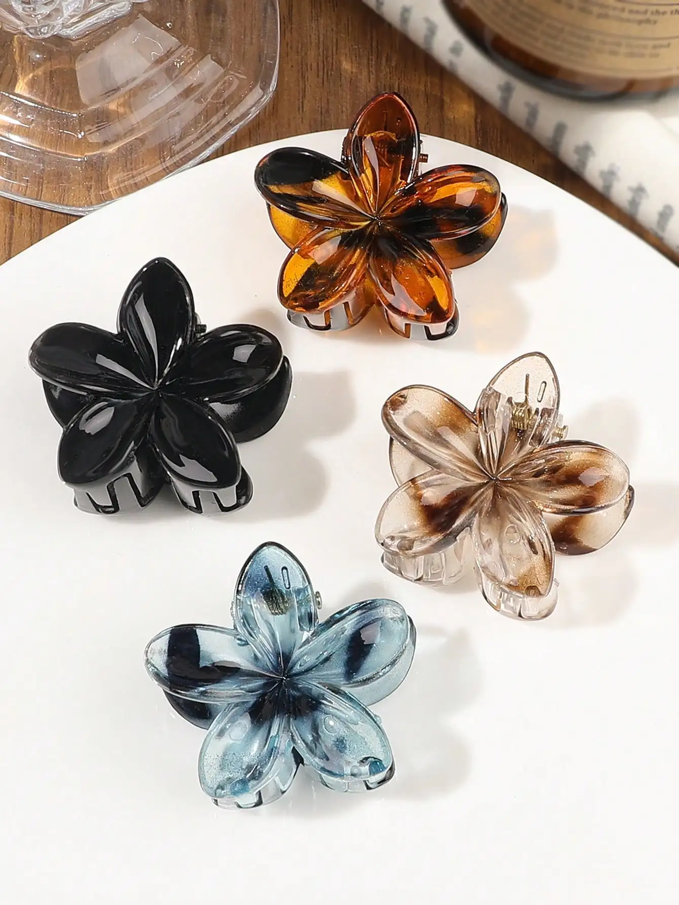 4Pcs Multicolor Flower Hair Claw Clips for Women Girls Nonslip Cute Fashion Hair Accessories Small Hairpin Crab Barrette Style