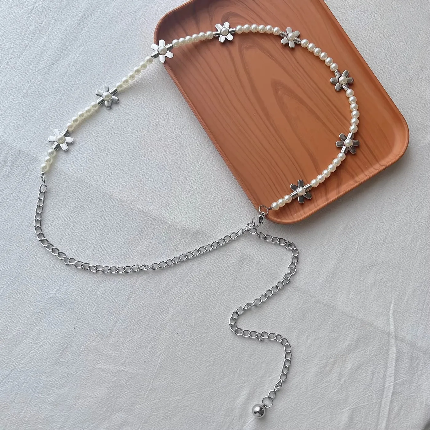 Summer Fashion Metal Waist Chain, Retro Butterfly Thin Belt Accessories, Hundreds of Matching Dresses, Belt Chains, Advanced