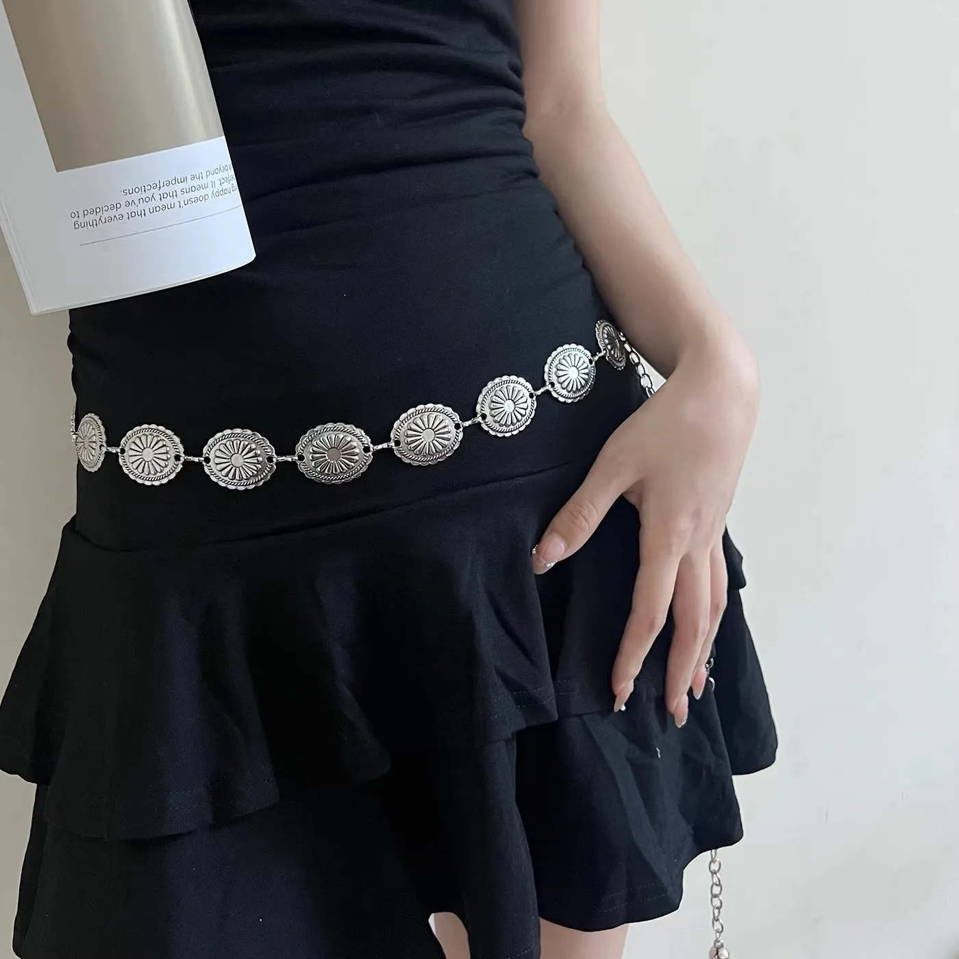 Summer Fashion Metal Waist Chain, Retro Butterfly Thin Belt Accessories, Hundreds of Matching Dresses, Belt Chains, Advanced