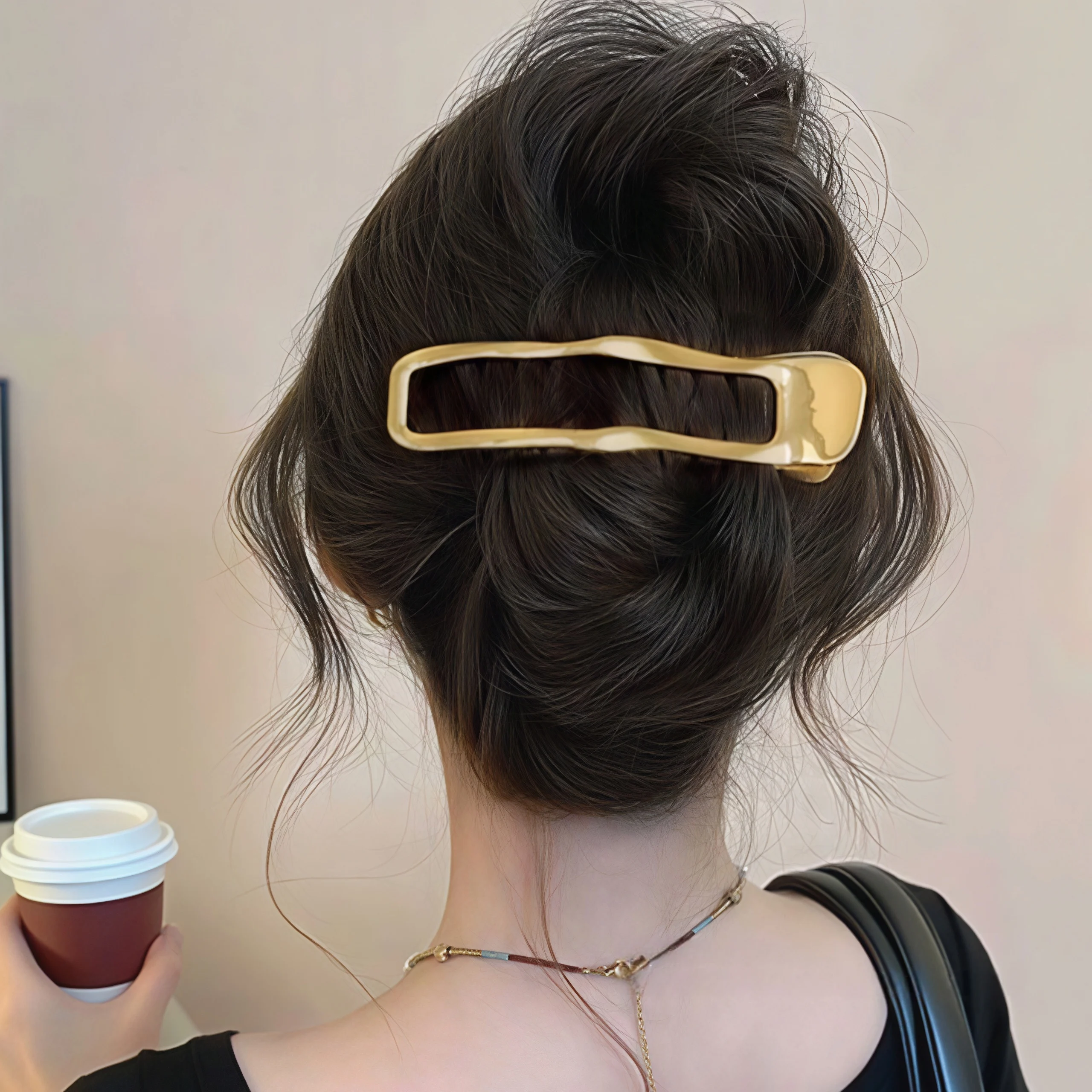 Hollow Rectangle Hair Claw Clips Metal Duckbill Hair Clips Non-Slip Grip Hair Barrettes Geometric Hair Accessories for Daily
