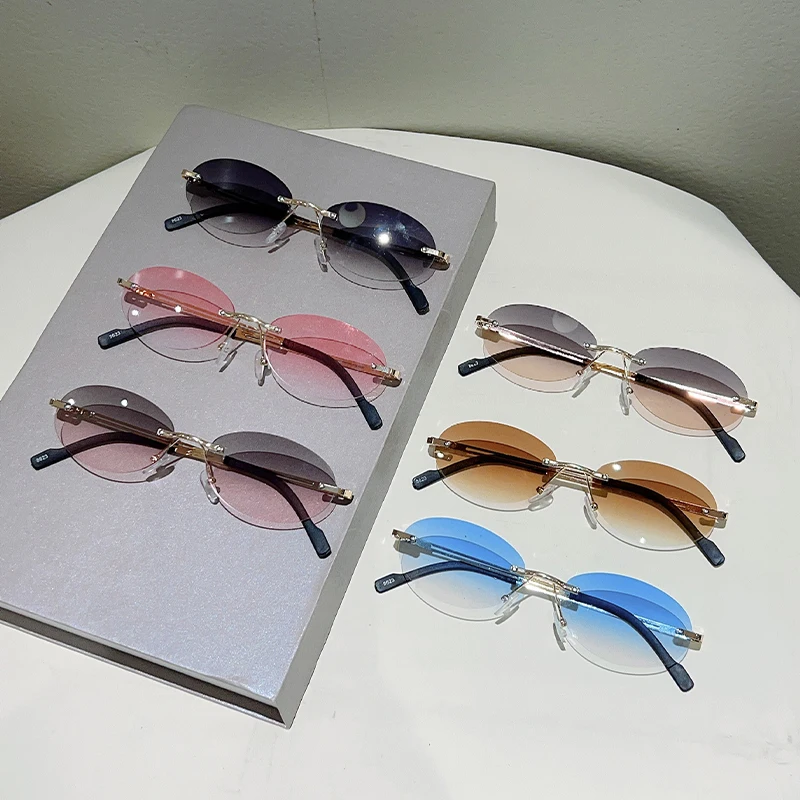 KAMMPT Rimless Oval Sunglasses Men Fashion Gradient Decor Shades Women 2025 New Trendy Vintage Brand Design Casual Sun Glasses
