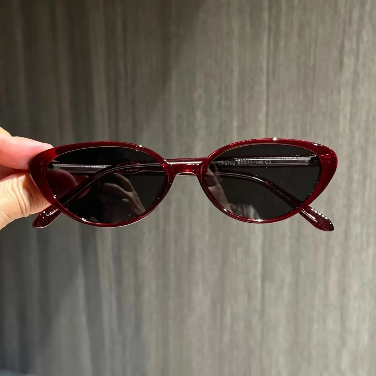 Vintage Small Cat Eye Sunglasses Women Fashion Punk Oval Sun Glasses Female Shades Sexy Retro Eyewear Uv400