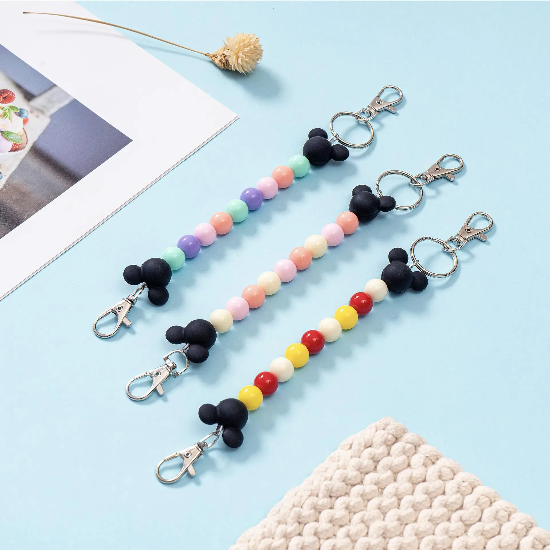 Mickey Mouse Ears Holder for Backpack Bag Beaded Lanyard Keychain Trip Accessories Headband Hanging Display Organizer Decoration
