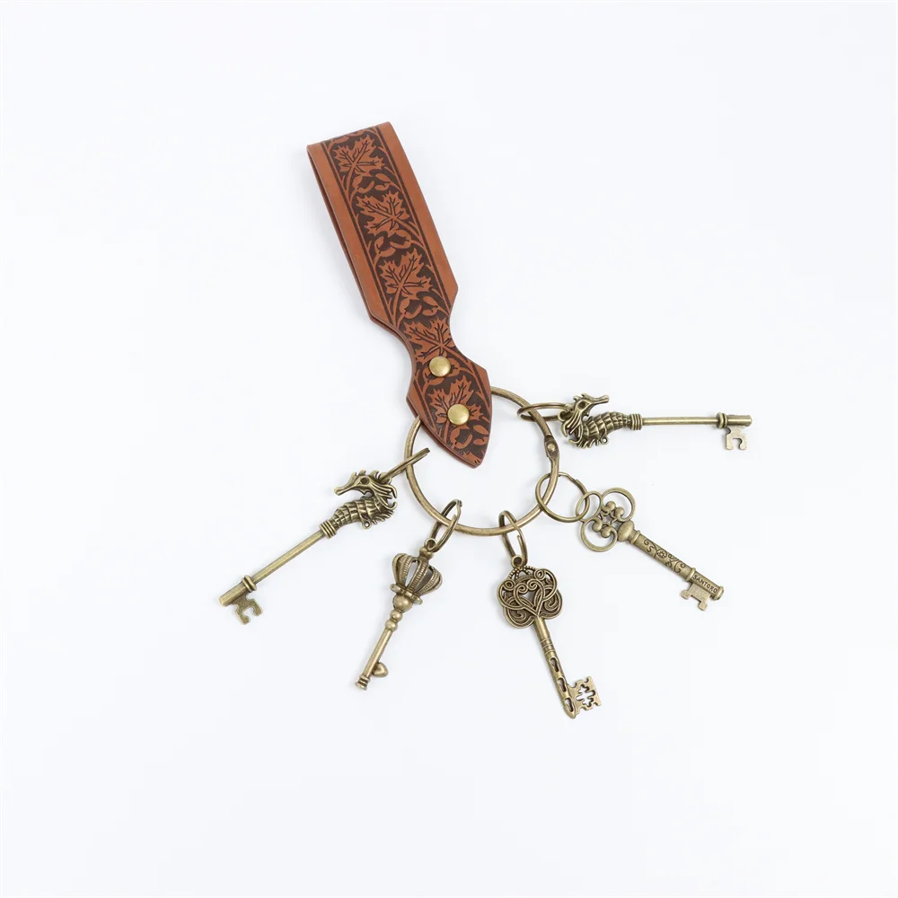 Medieval belts, Renaissance clothing accessories, circular rings, retro metal keychains, cosplay belts, accessories, belts
