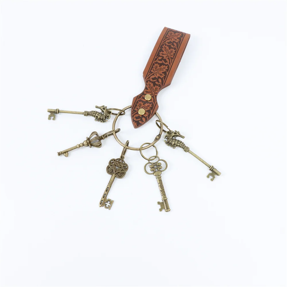 Medieval belts, Renaissance clothing accessories, circular rings, retro metal keychains, cosplay belts, accessories, belts