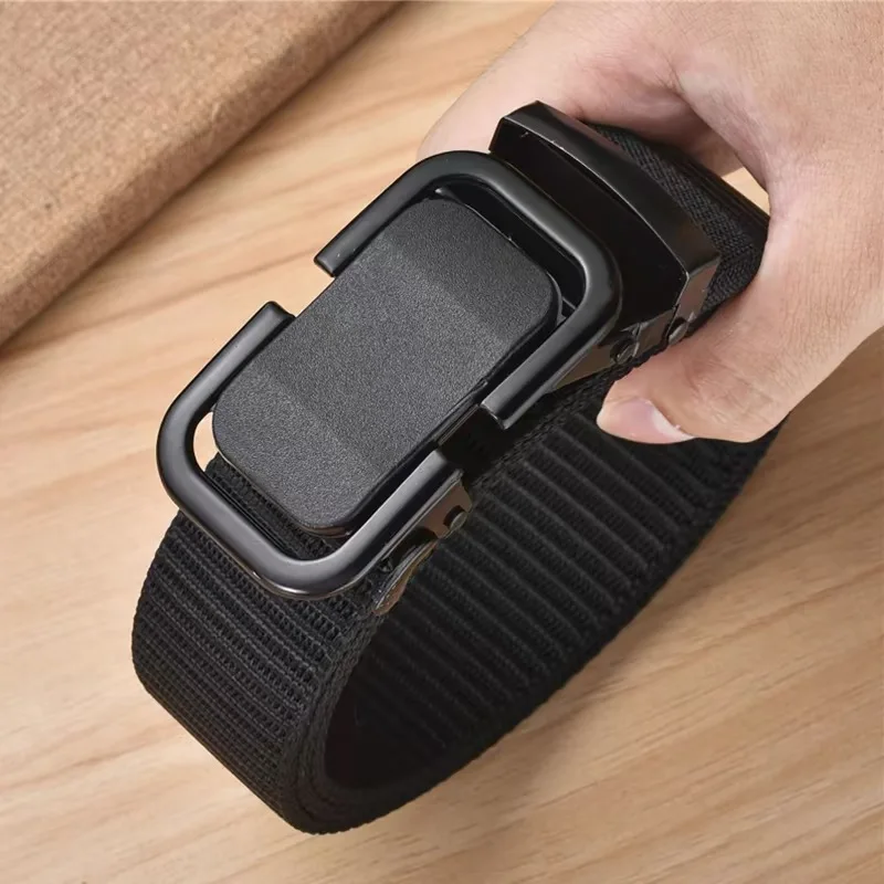 Automatic Buckle Canvas Belt - Durable Tactical Workwear for Men - Stylish Outdoor Pants Belt with Quick-Releas