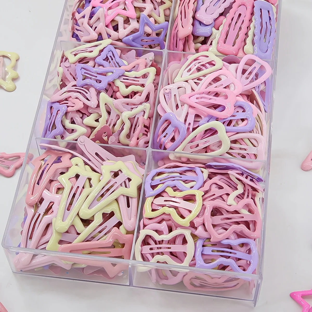 8/16/24/32 Pieces of Pink and Purple Lace-Trimmed Side Clips in Random Colors and Styles | Sweet Style – Valentine’s Day