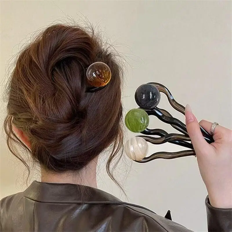 Fashion Colored Pearl U-Shaped Hair Sticks Hairpin Hair Fork Bun Sweet Trendy Acrylic Hair Clip for Women Girls Hair Accessories