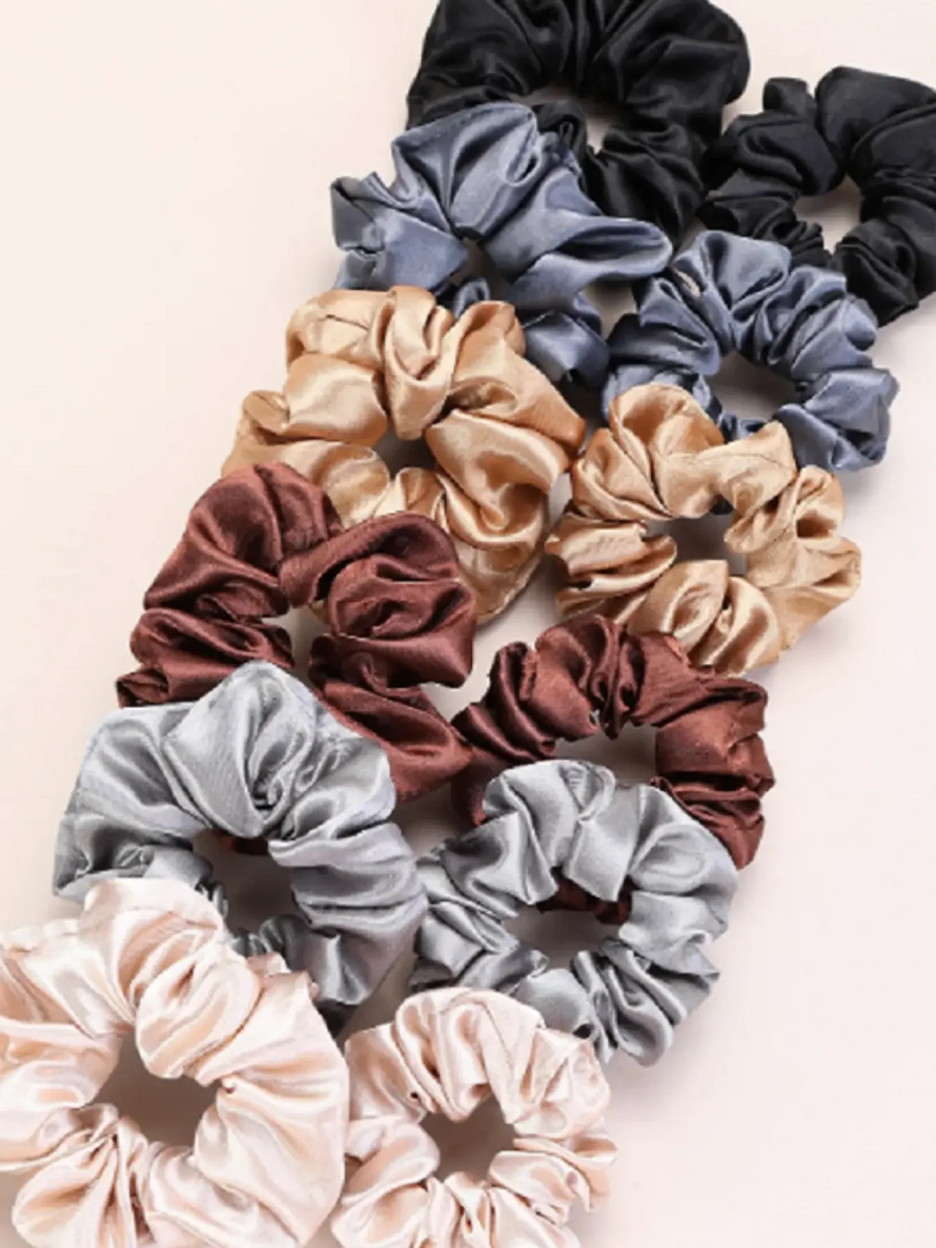 12pcs Multiple Mixed Color Outfits for Women Fashionable and Bright Satin Large Intestine Hair Rings High Elasticity Comfortable