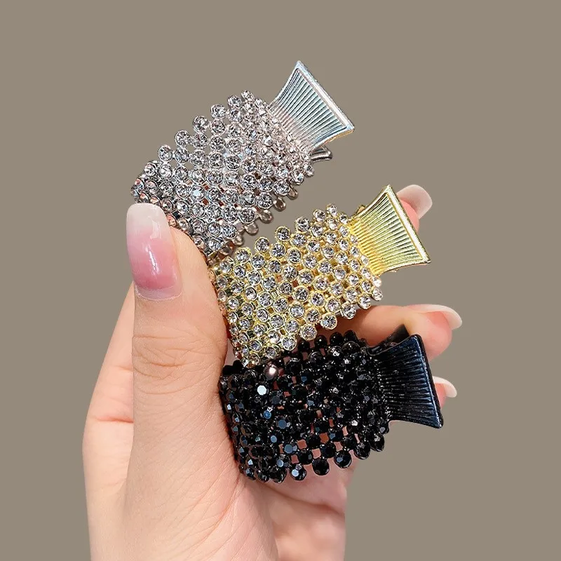 Fashion Irregular Metal Hair Claw Clip Women Shiny Rhinestone High Ponytail Shark Hairpins for Girls Hair Accessories Headwear