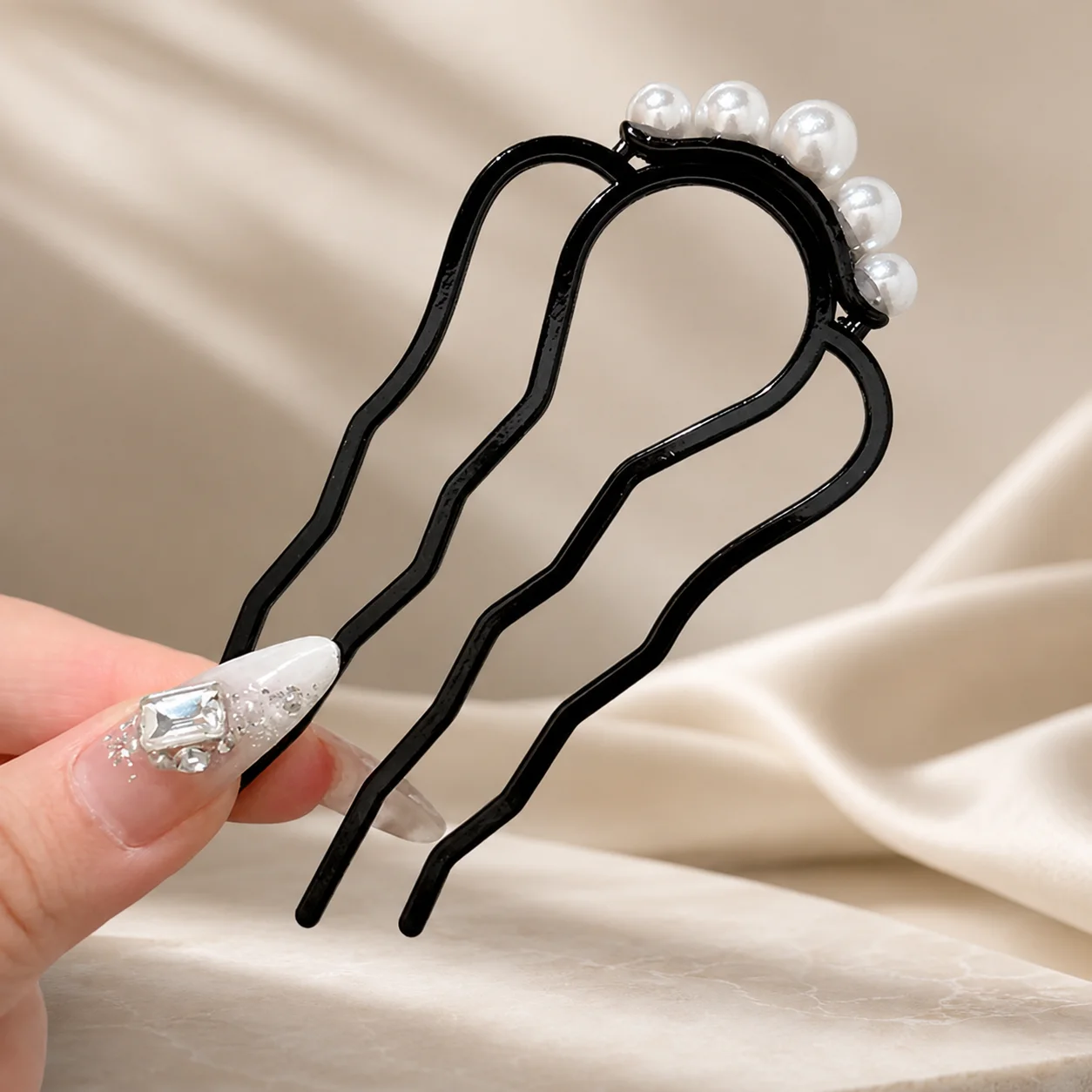 Korean Pearl Hair Fork for Women Alloy Rhinestone U Shaped Hair Pin French Twist Bun Holder Wedding Bridal Hair Accessories Gift