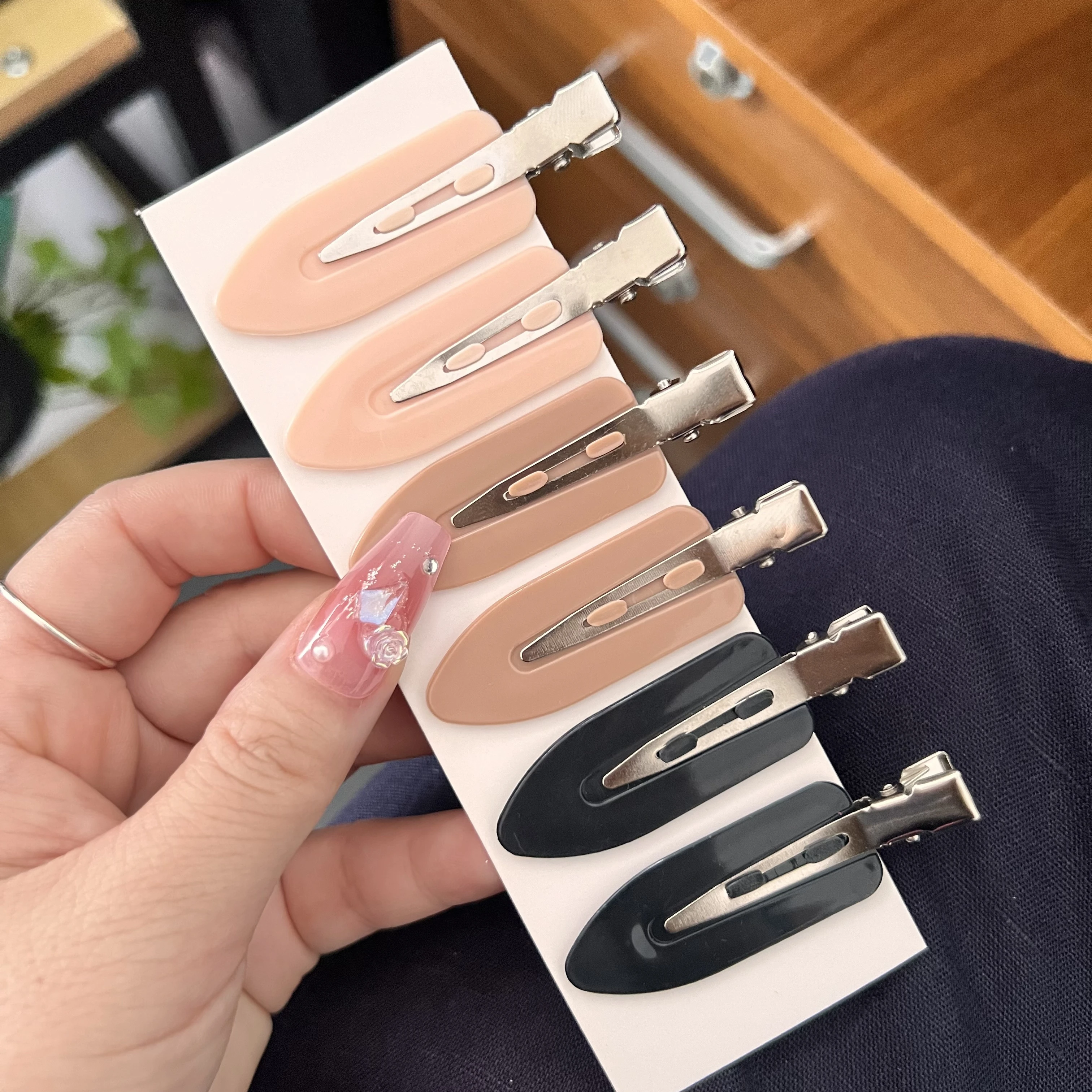 30Pcs Simple and Stylish No-Crease Hair Clips, Non-Bending Hair Clips, Duckbill Clips, Women's Hair Accessories Suitable for Parties, Balls, Daily Casual Outings, Girls, Gifts for Girlfriends, Women's Gifts, New Year Gifts [Random Mix of Styles]