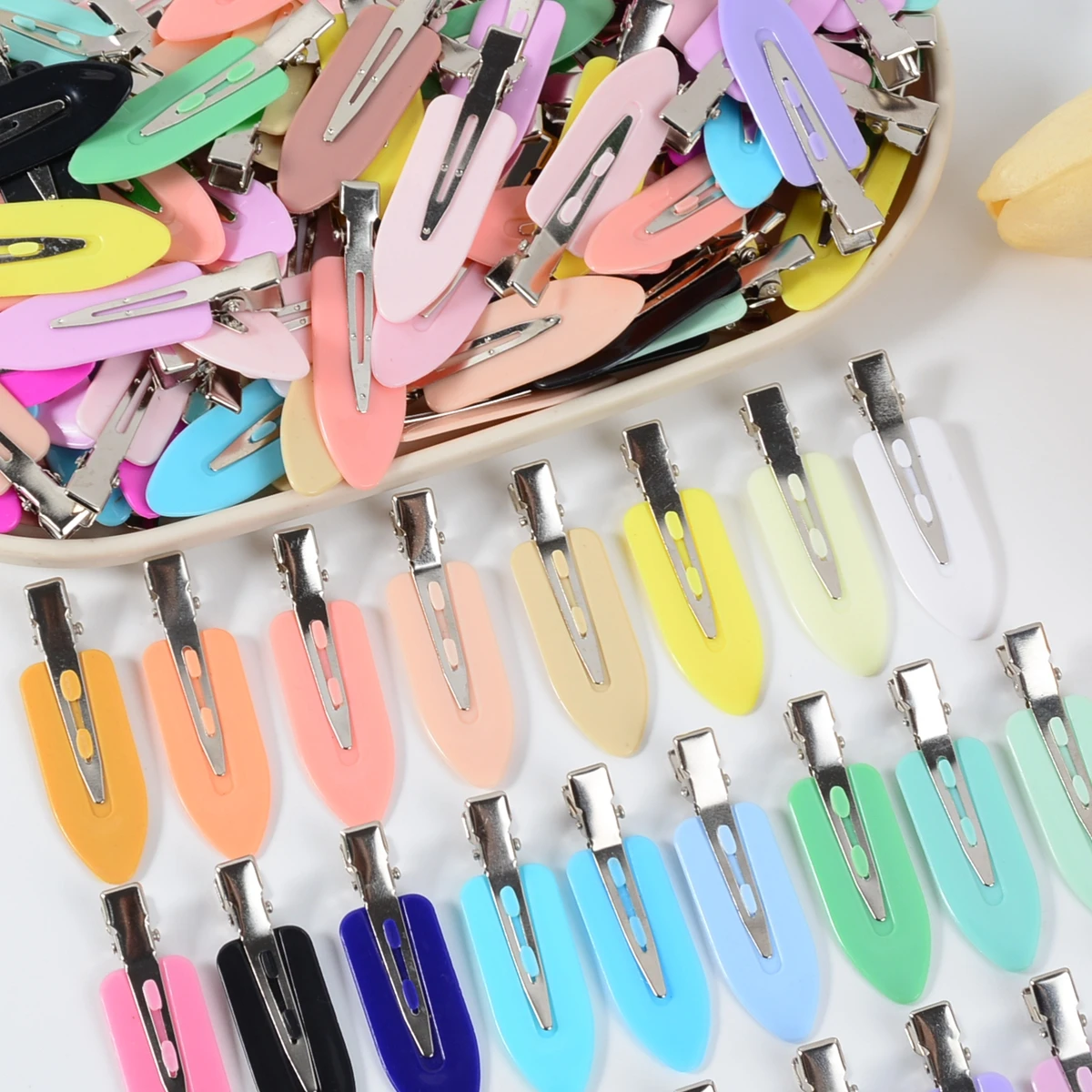 30Pcs Simple and Stylish No-Crease Hair Clips, Non-Bending Hair Clips, Duckbill Clips, Women's Hair Accessories Suitable for Parties, Balls, Daily Casual Outings, Girls, Gifts for Girlfriends, Women's Gifts, New Year Gifts [Random Mix of Styles]